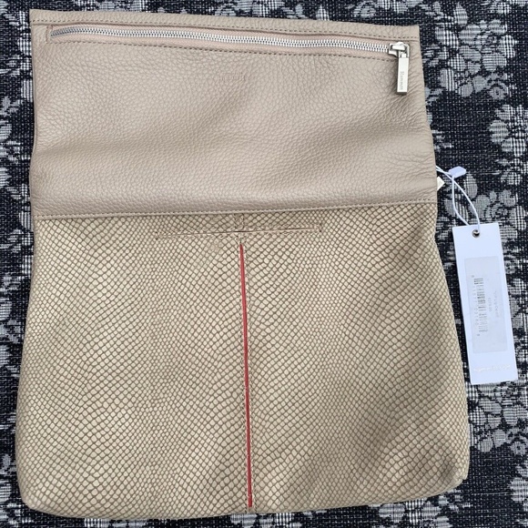 Hammitt VIP Cardiff Large Clutch Purse - Picture 4 of 8